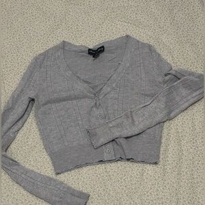 Gray V-Neck cropped cardigan